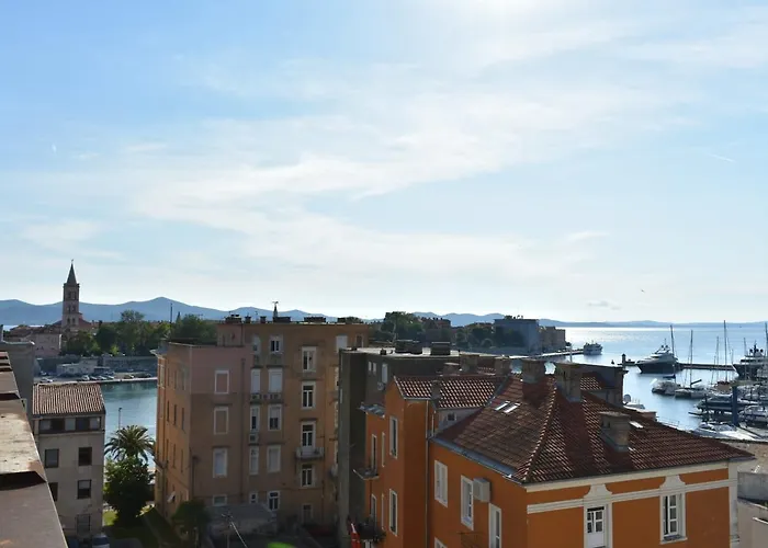 Apartment Sunshine Near Bridge
