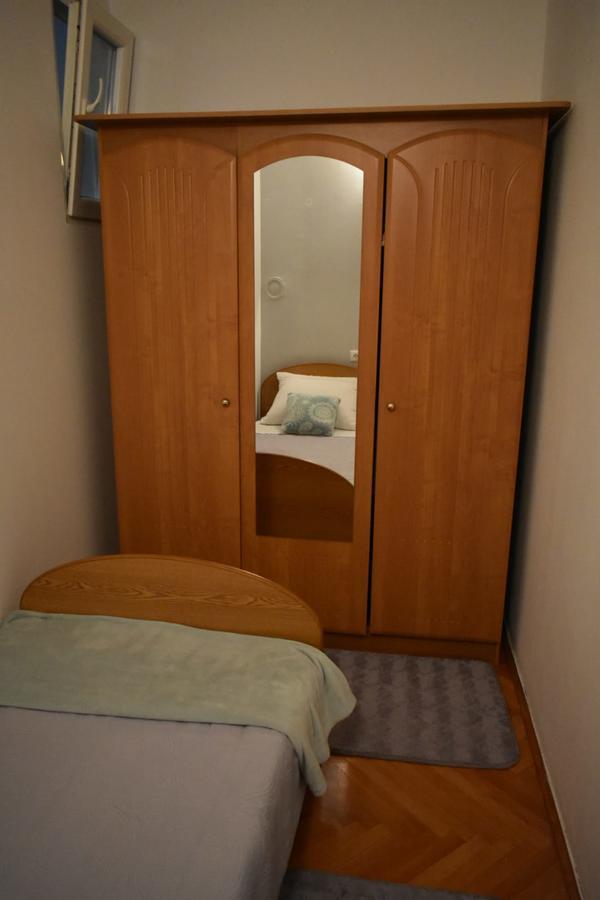 Apartman Sunshine Near Bridge *