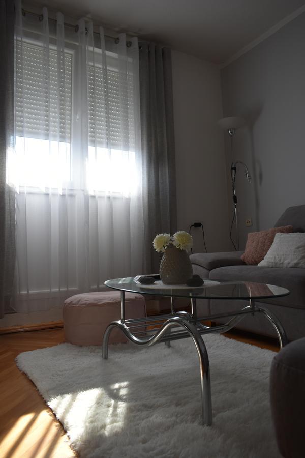Apartment Sunshine Near Bridge Zadar